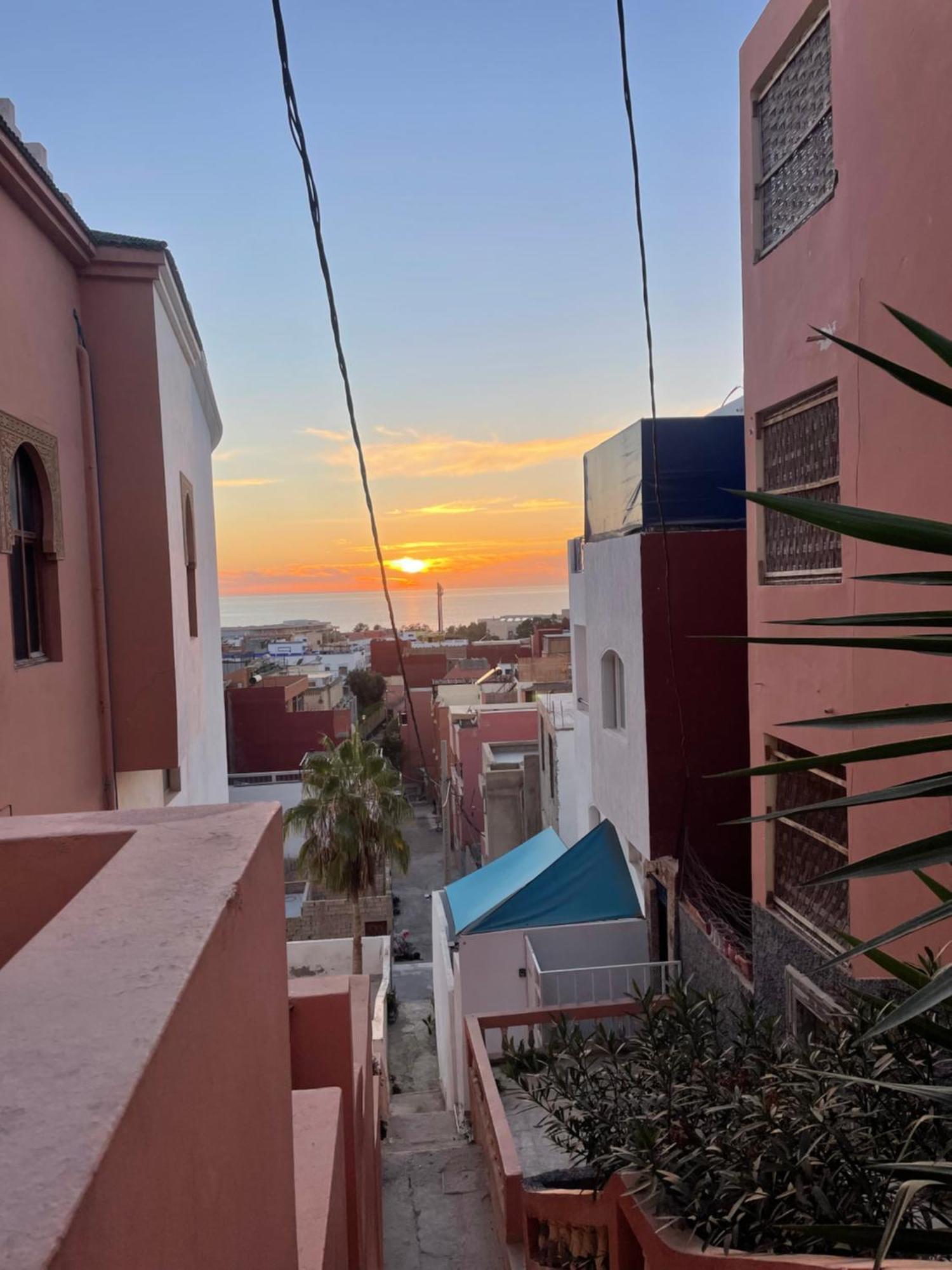 Waveside Hostel Tamraght ภายนอก รูปภาพ